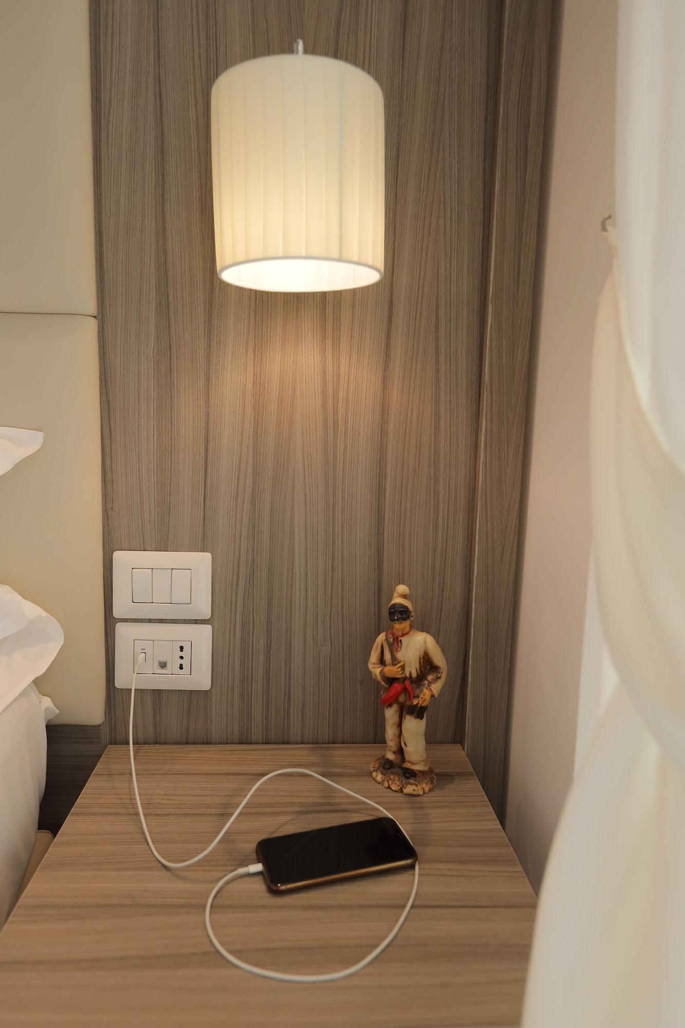 Garibaldi Suite Napoli Ngoại thất bức ảnh