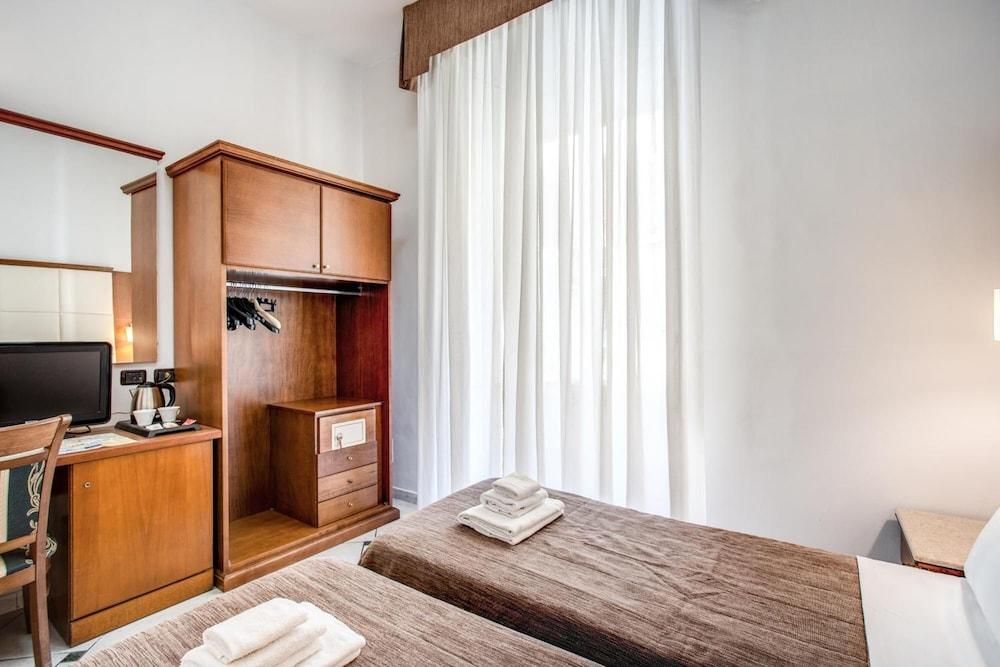 Garibaldi Suite Napoli Ngoại thất bức ảnh