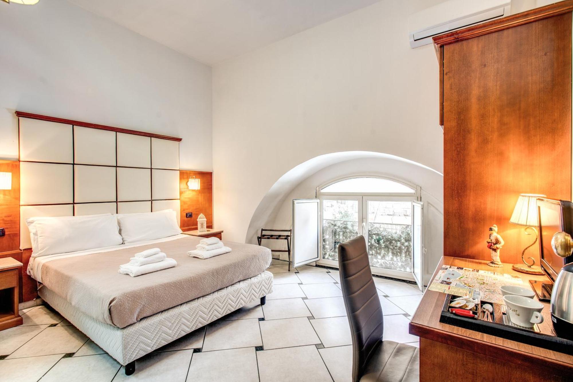 Garibaldi Suite Napoli Ngoại thất bức ảnh