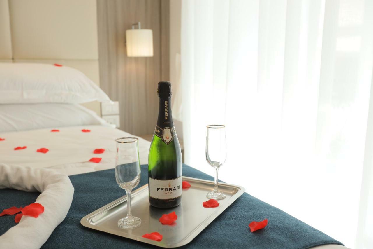 Garibaldi Suite Napoli Ngoại thất bức ảnh