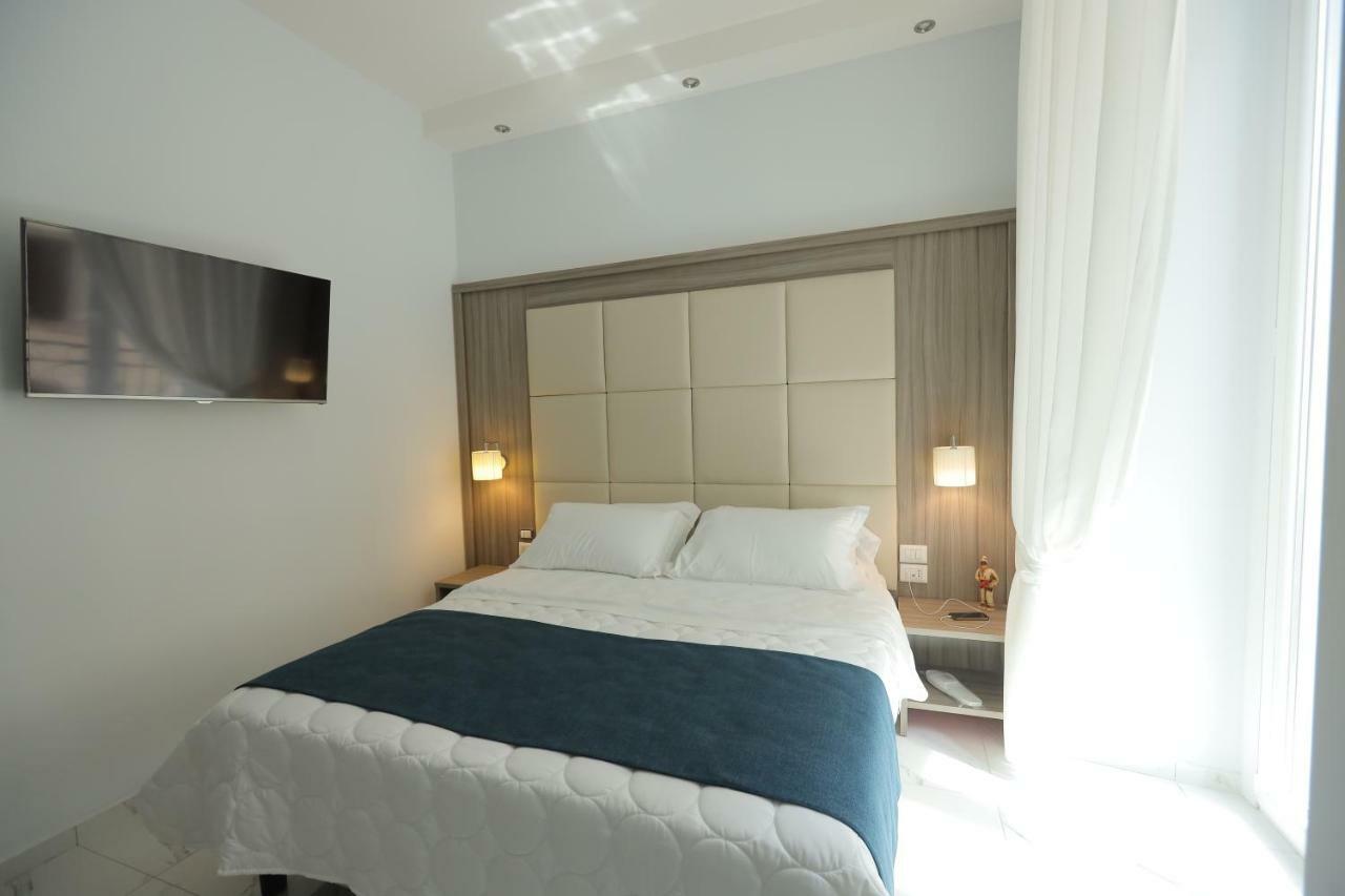 Garibaldi Suite Napoli Ngoại thất bức ảnh